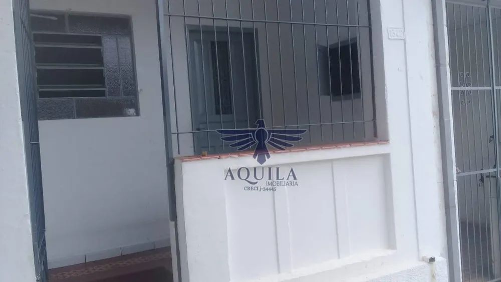 Casa, 2 quartos, 7319 m² - Foto 1