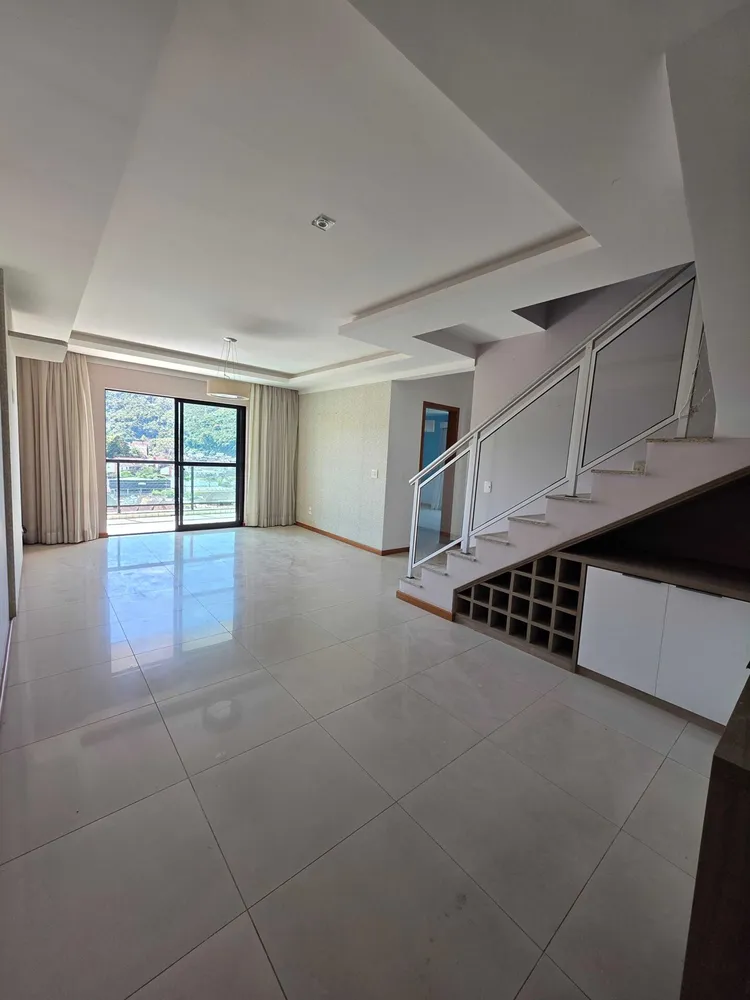 Cobertura, 3 quartos, 200 m² - Foto 3