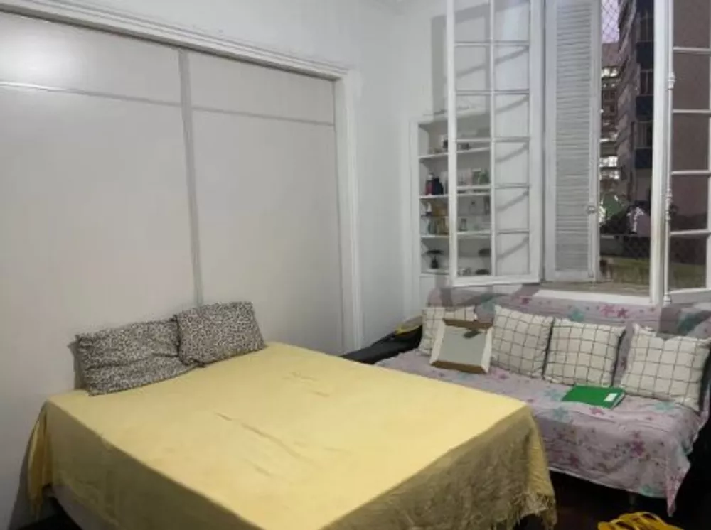 Apartamento à venda com 4 quartos, 190m² - Foto 2