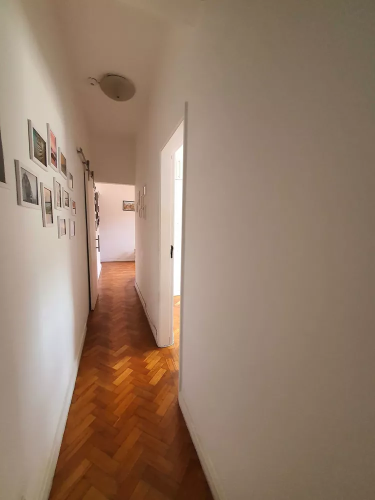 Apartamento à venda com 2 quartos, 70m² - Foto 4