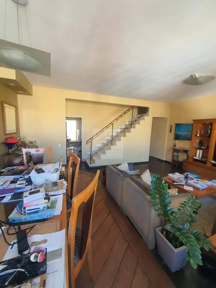 Cobertura, 3 quartos, 240 m² - Foto 4