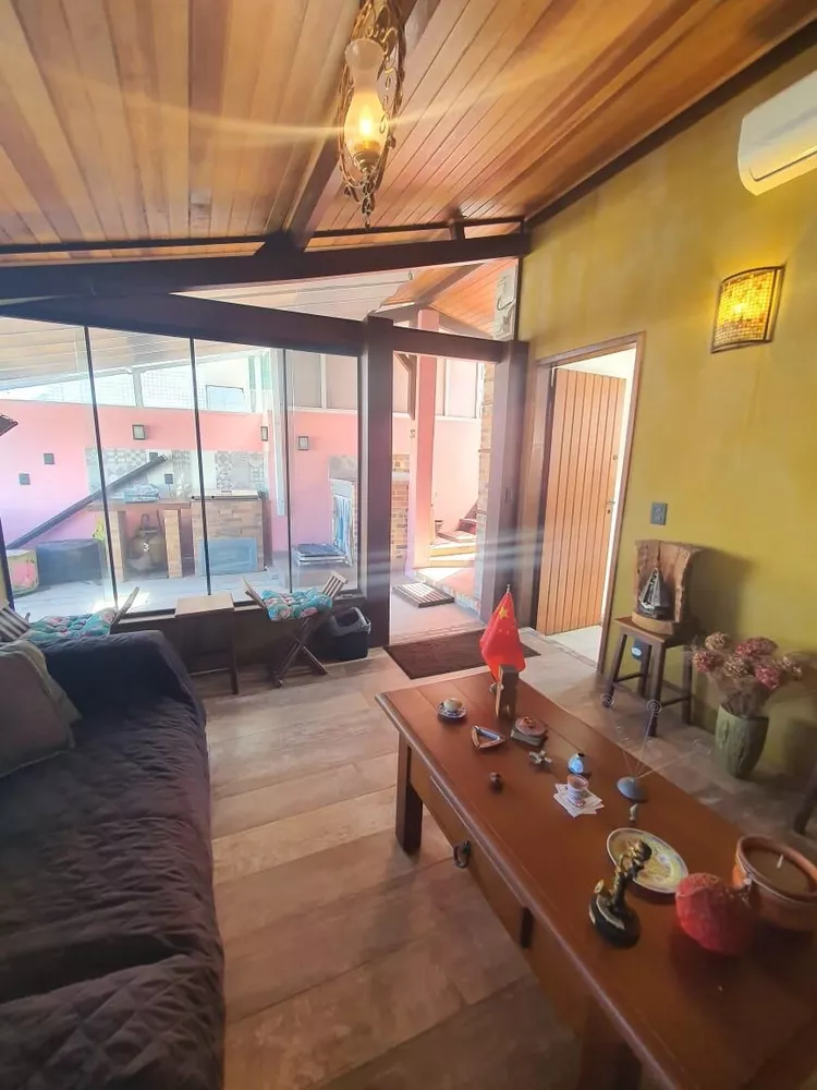 Cobertura, 3 quartos, 240 m² - Foto 6