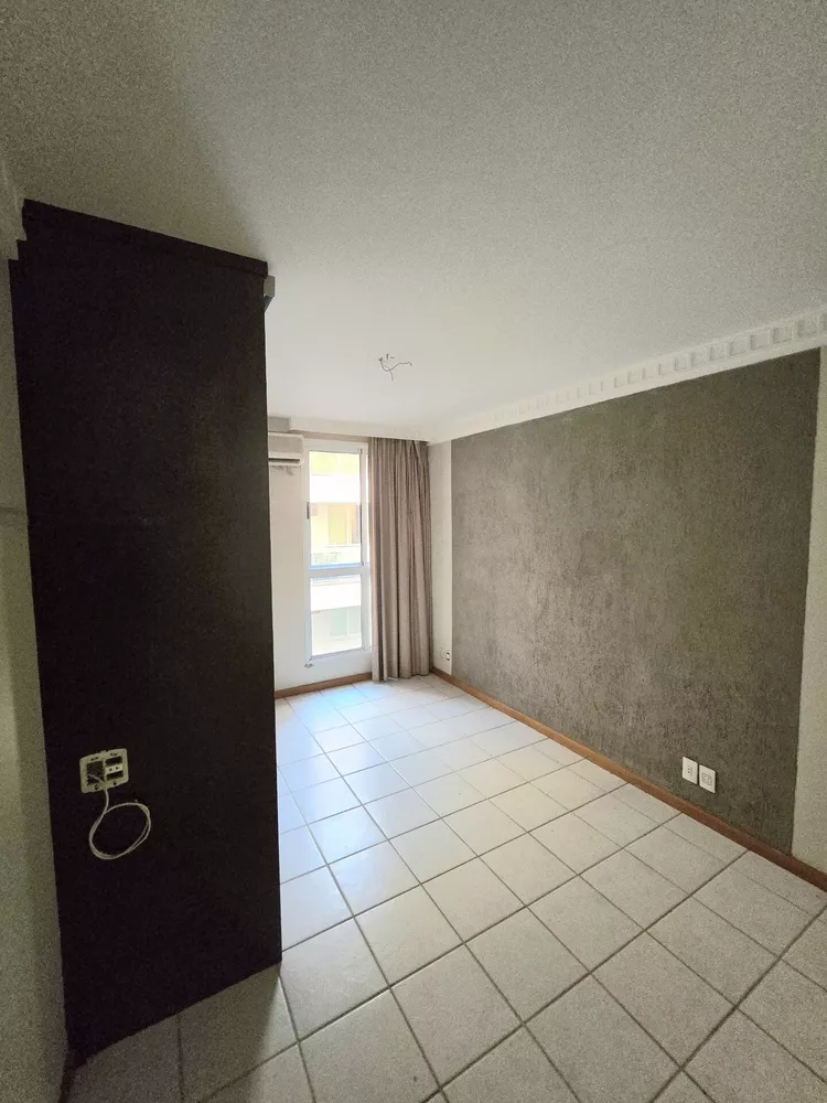 Apartamento, 3 quartos, 122 m² - Foto 1