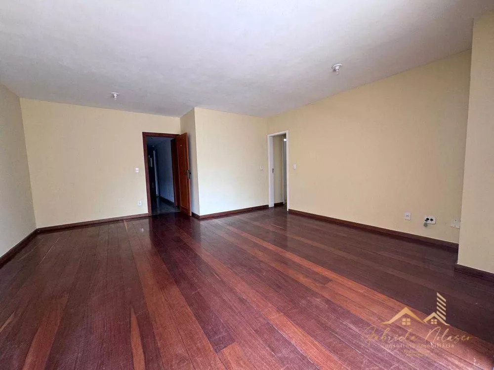 Apartamento à venda com 3 quartos, 130m² - Foto 6