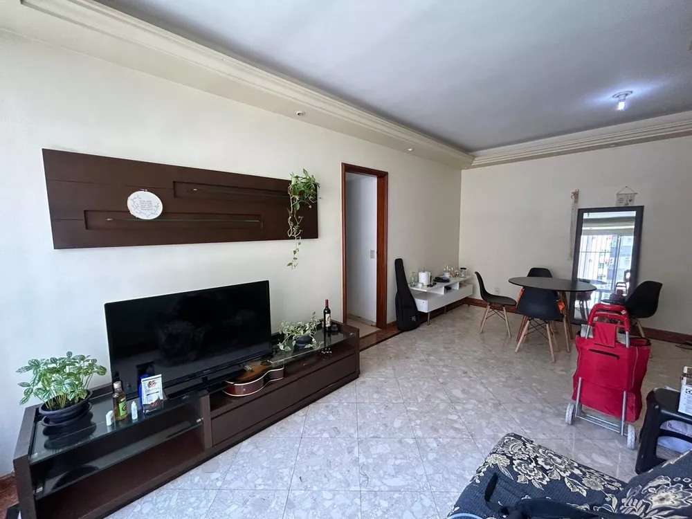 Apartamento à venda com 3 quartos, 110m² - Foto 4