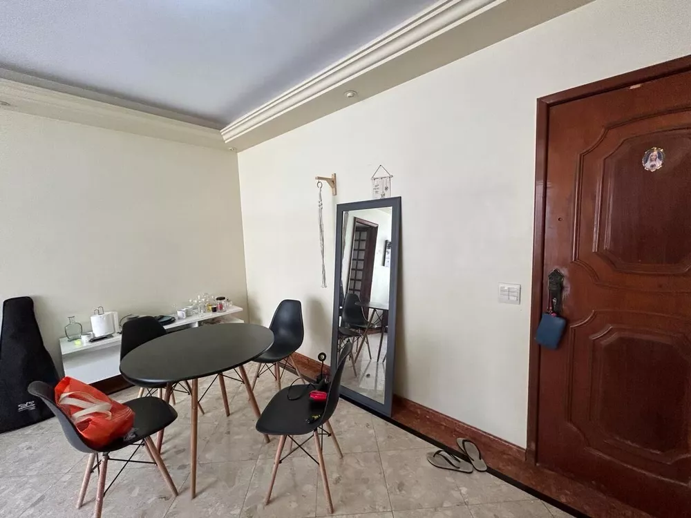 Apartamento à venda com 3 quartos, 110m² - Foto 3