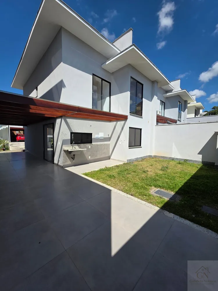 Casa, 4 quartos, 151 m² - Foto 1