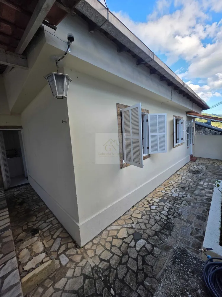 Casa, 2 quartos, 145 m² - Foto 1