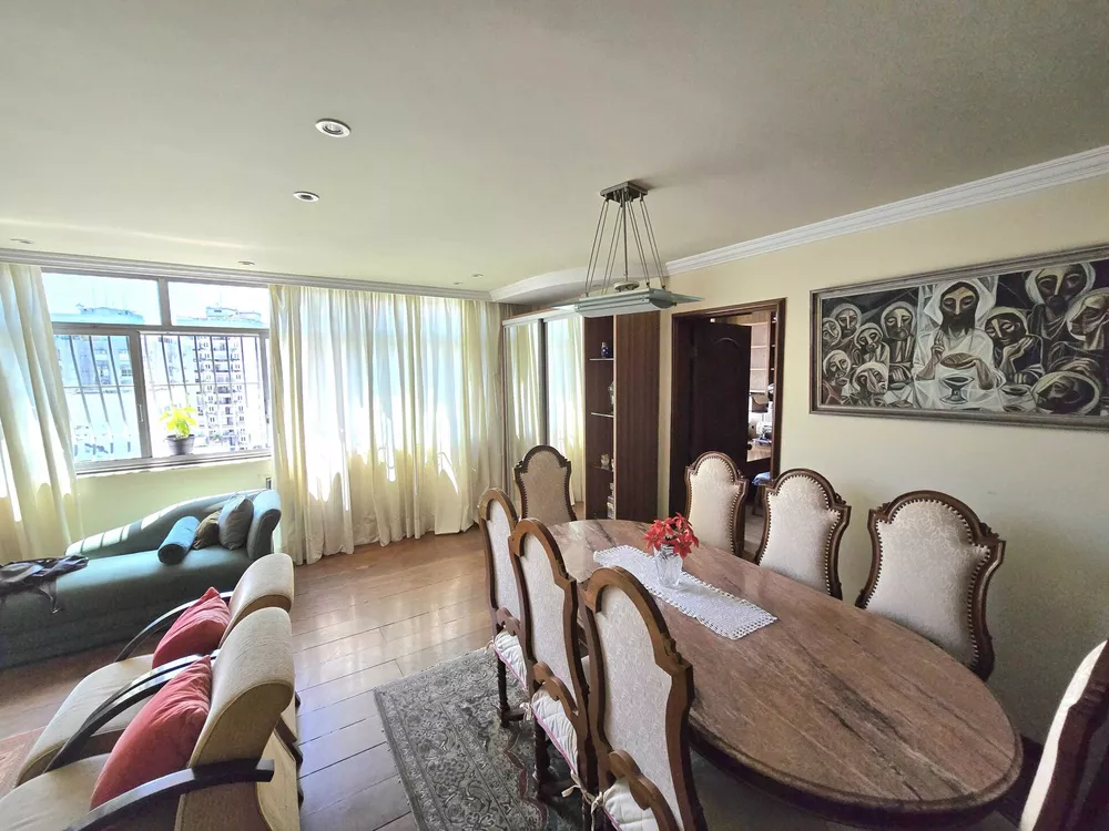 Apartamento, 3 quartos, 190 m² - Foto 2