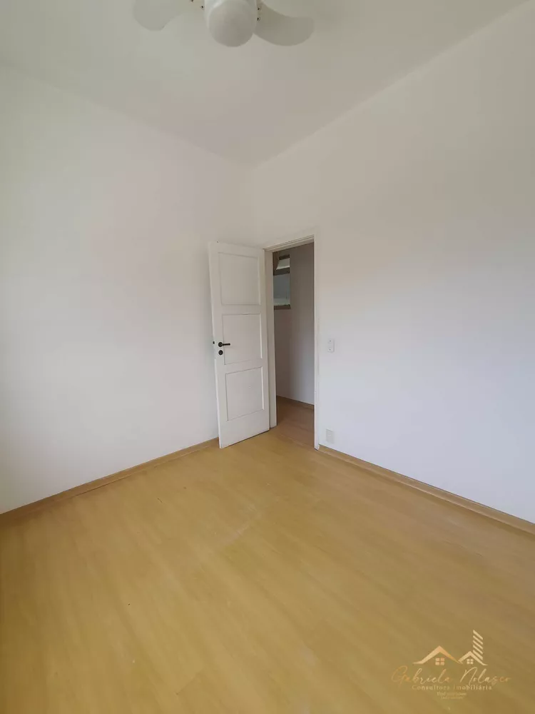 Apartamento à venda com 2 quartos, 70m² - Foto 4