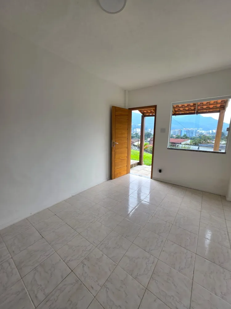 Casa, 3 quartos, 250 m² - Foto 3