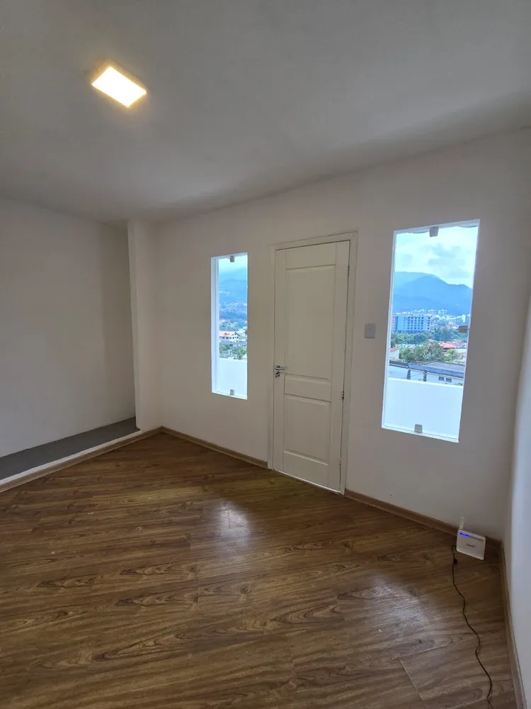 Casa, 3 quartos, 250 m² - Foto 6