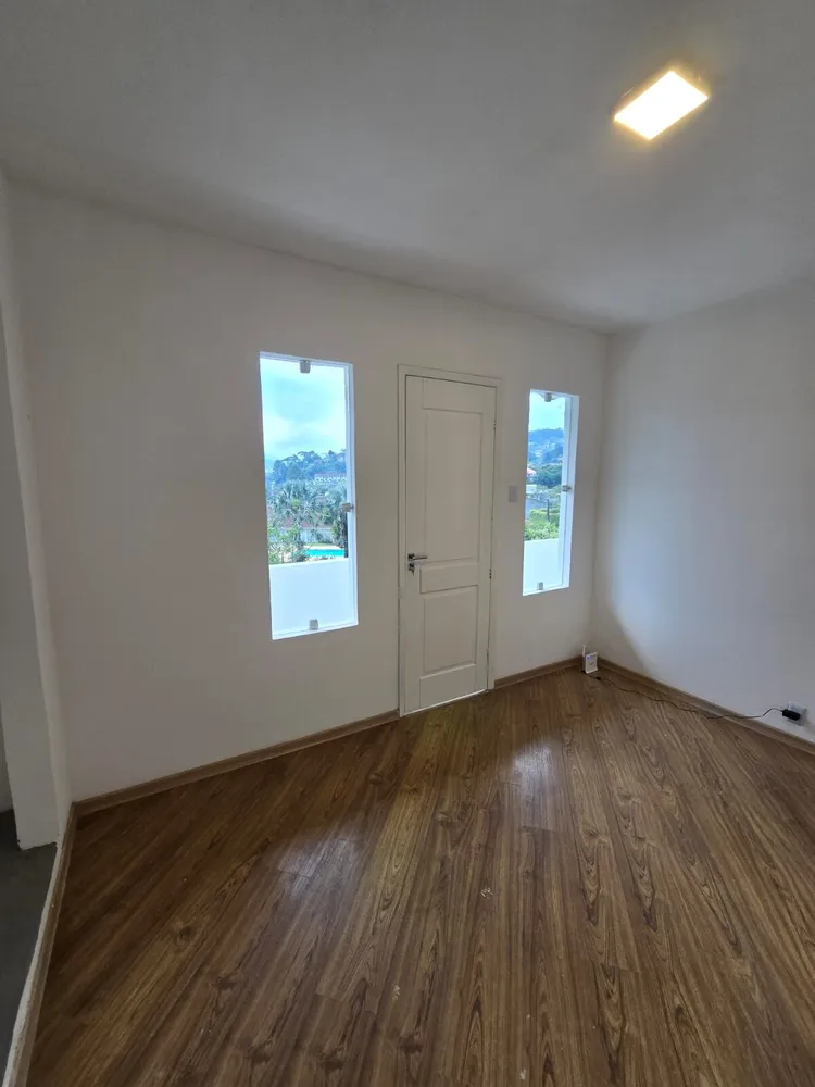 Casa, 3 quartos, 250 m² - Foto 11
