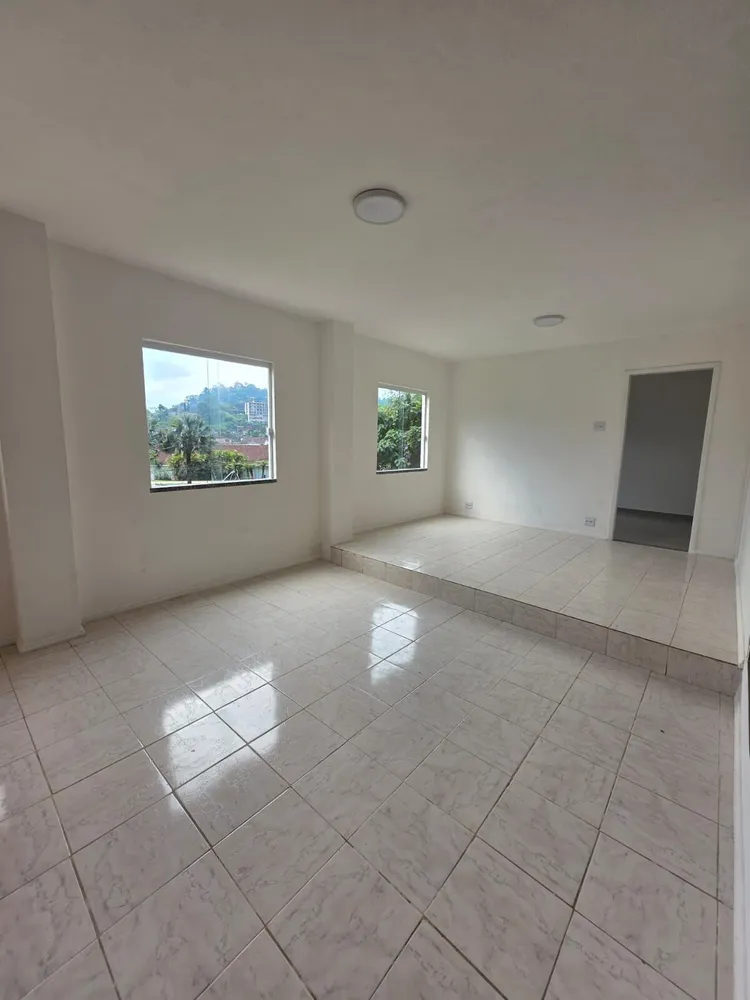 Casa, 3 quartos, 250 m² - Foto 4