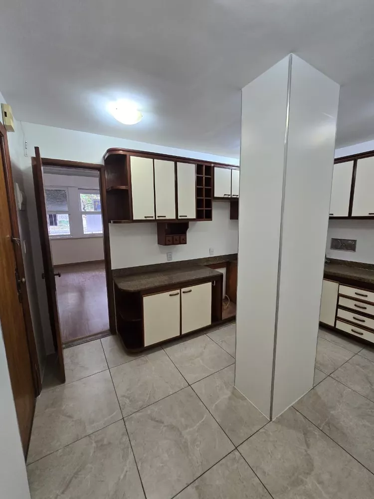 Apartamento, 3 quartos, 100 m² - Foto 2