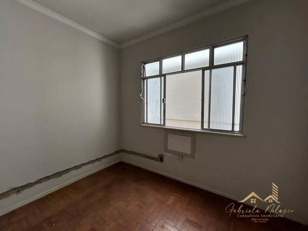 Apartamento à venda com 2 quartos, 60m² - Foto 1