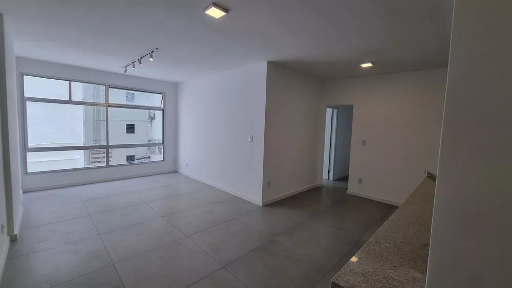 Apartamento, 3 quartos, 120 m² - Foto 1