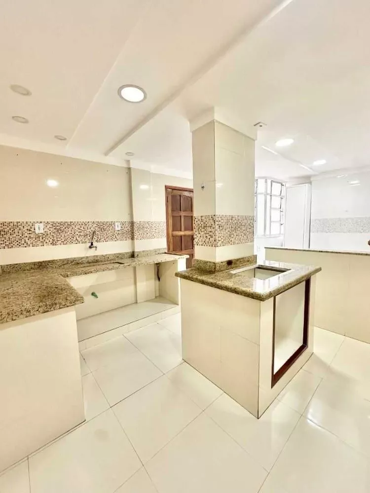 Apartamento, 3 quartos, 130 m² - Foto 2