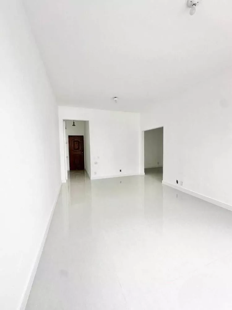 Apartamento, 3 quartos, 130 m² - Foto 3