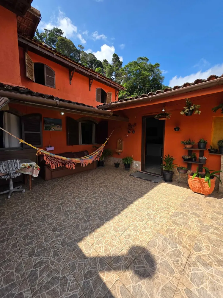 Casa, 4 quartos, 247 m² - Foto 2