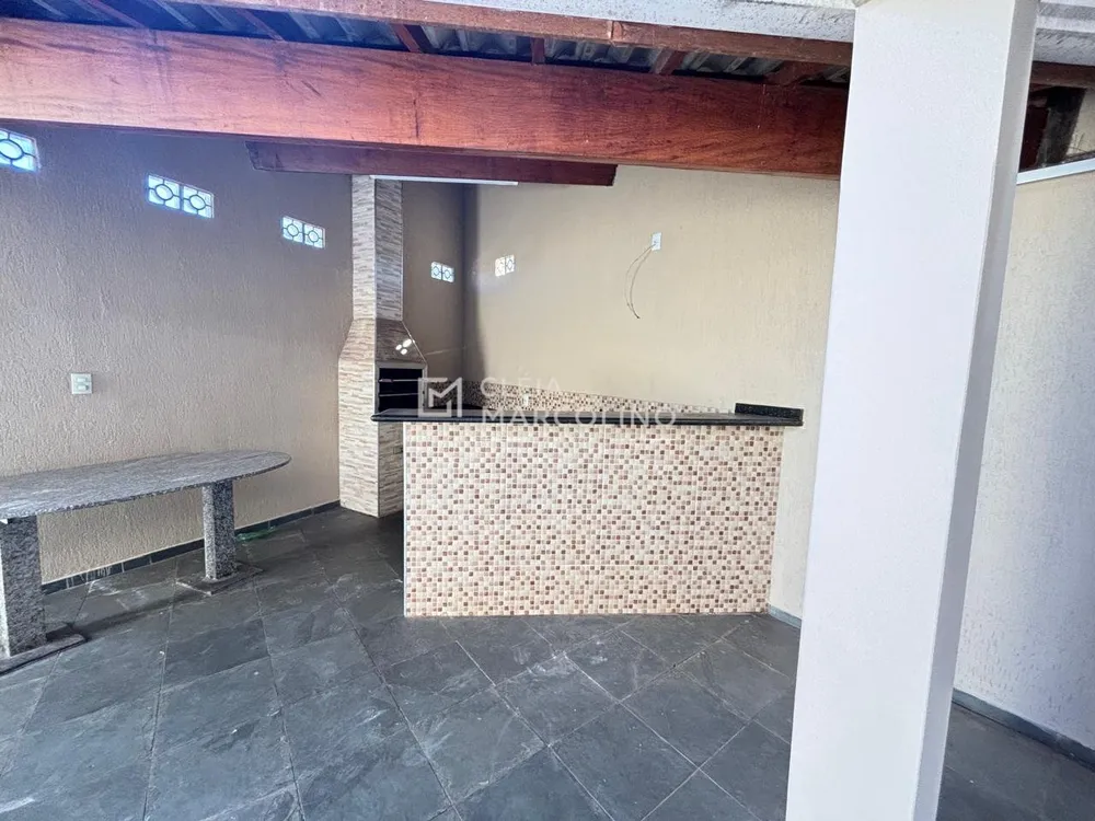 Casa, 3 quartos, 171 m² - Foto 3