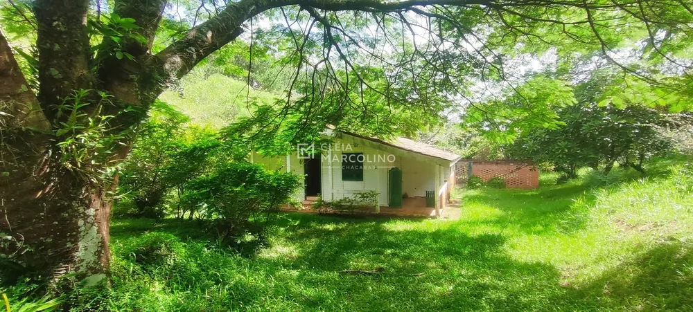 Chácara, 3 quartos, 2954 m² - Foto 1