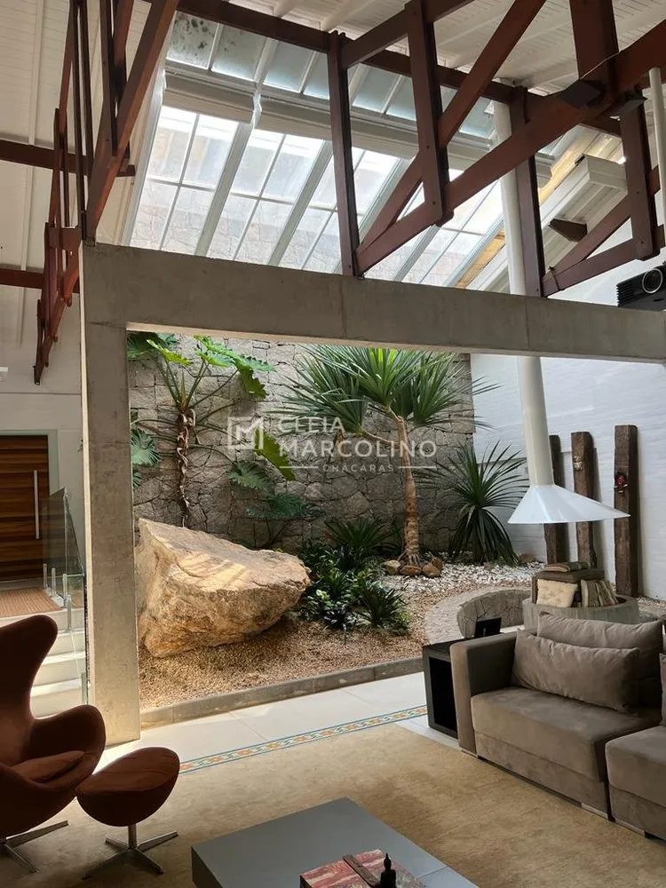 Chácara, 3 quartos, 2800 m² - Foto 2