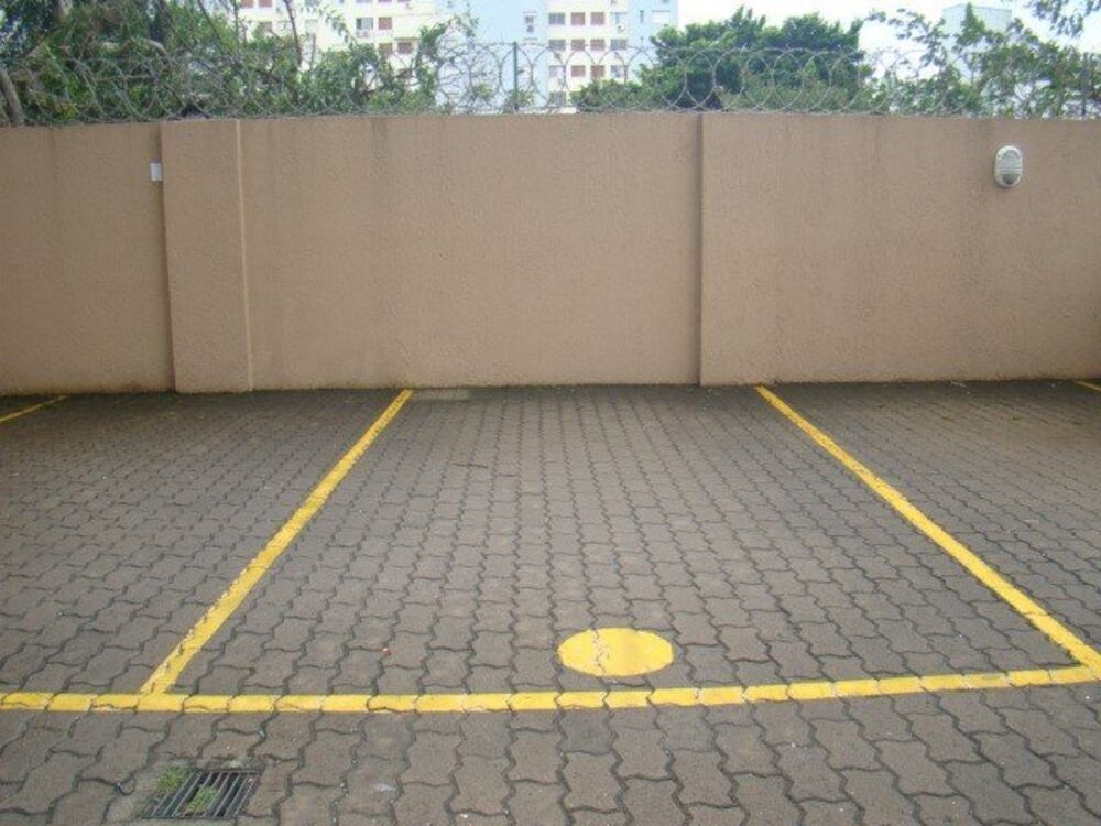 Apartamento à venda com 2 quartos, 58m² - Foto 4