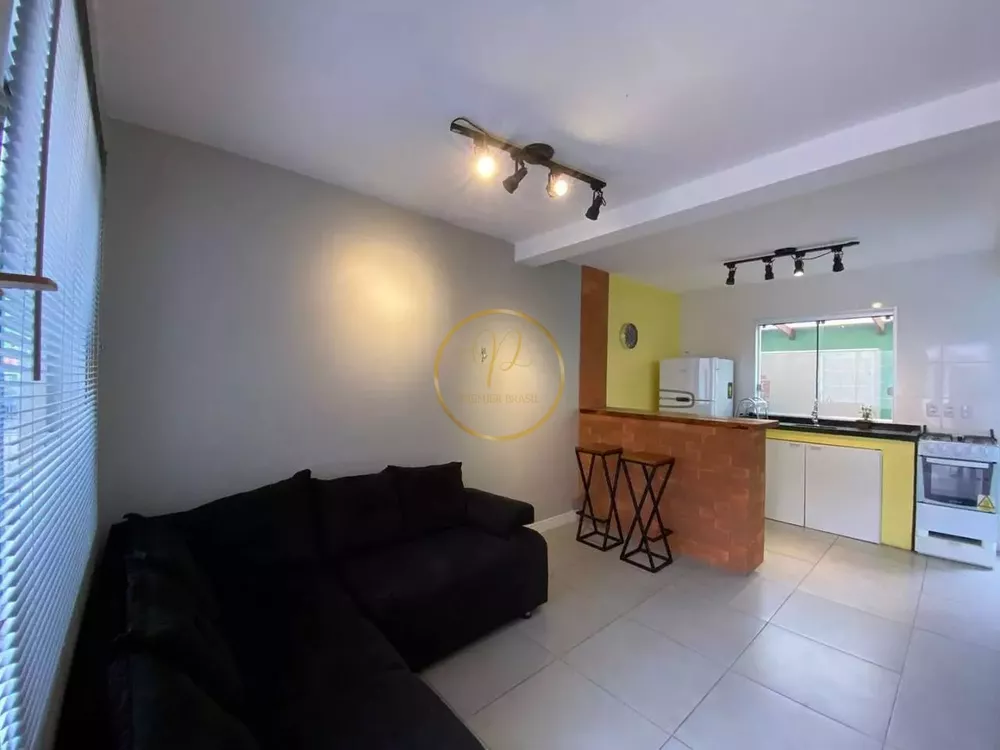 Casa de Condomínio à venda com 2 quartos, 60m² - Foto 2