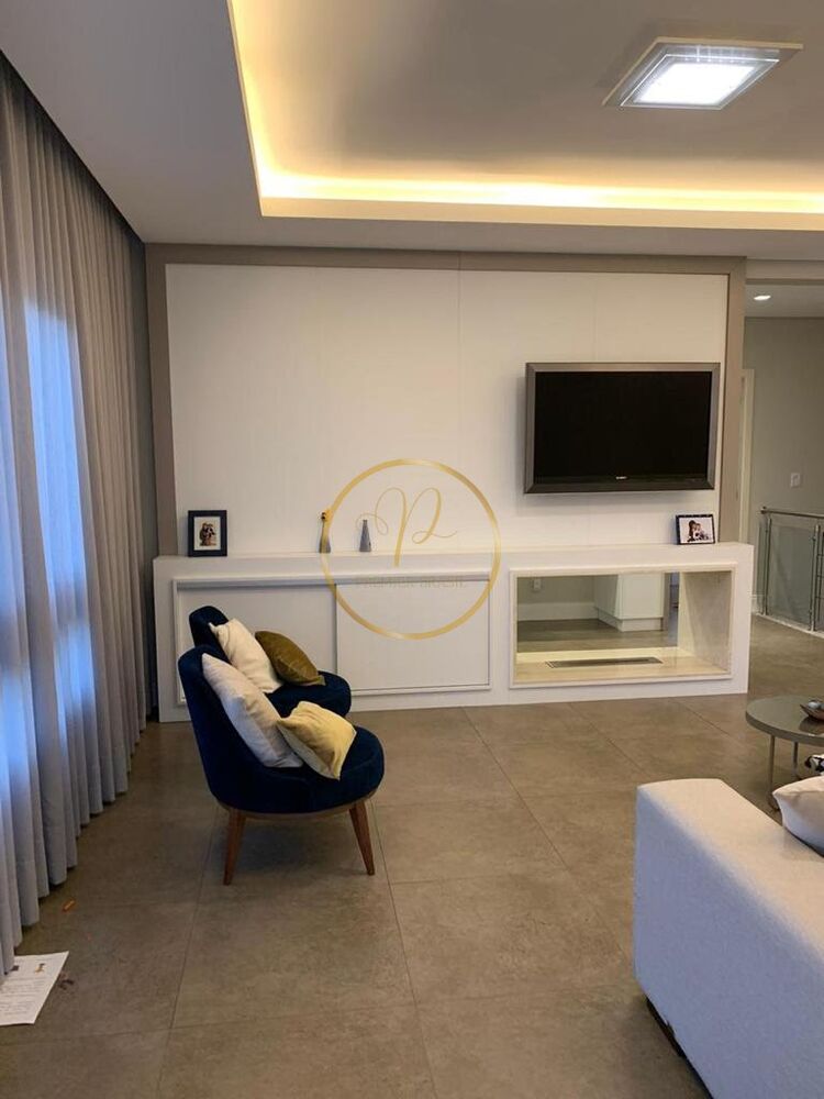 Casa de Condomínio à venda com 4 quartos, 220m² - Foto 4
