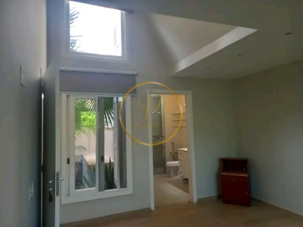 Casa, 3 quartos, 300 m² - Foto 1