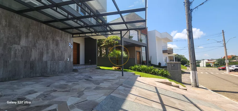 Casa de Condomínio à venda com 3 quartos, 242m² - Foto 3