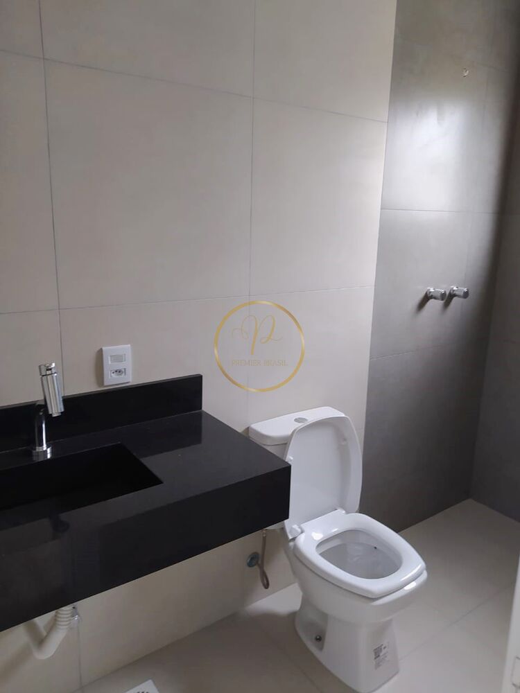 Casa de Condomínio à venda com 3 quartos, 230m² - Foto 4