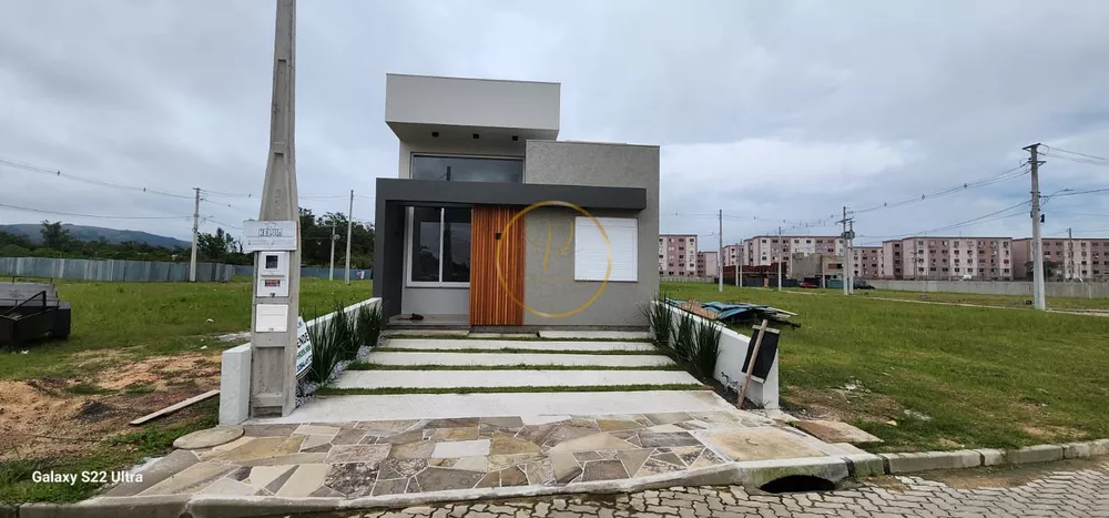 Casa de Condomínio à venda com 3 quartos, 88m² - Foto 2