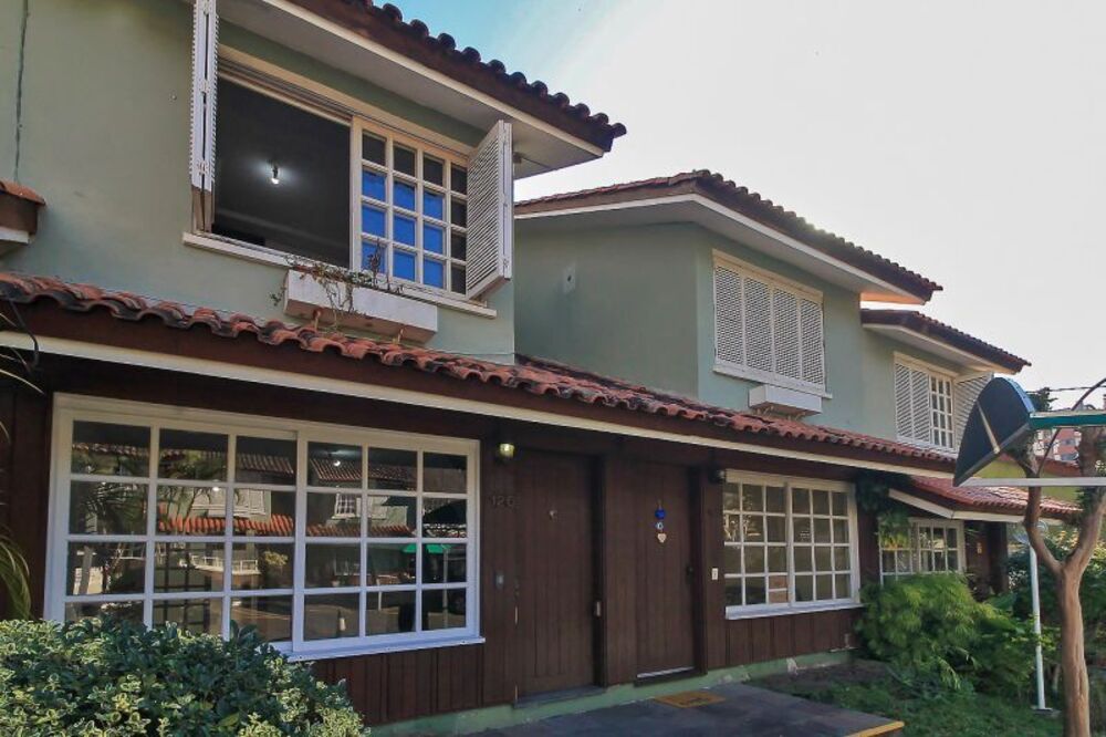 Casa, 2 quartos, 79 m² - Foto 1