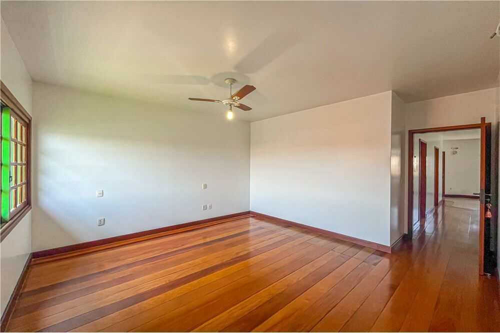 Casa, 3 quartos, 224 m² - Foto 8