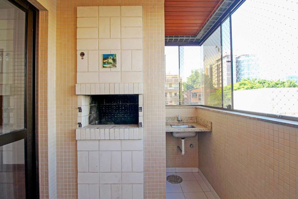 Apartamento à venda com 2 quartos, 62m² - Foto 2