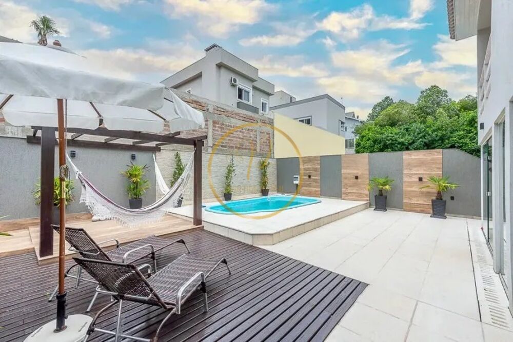 Casa de Condomínio à venda com 5 quartos, 200m² - Foto 14