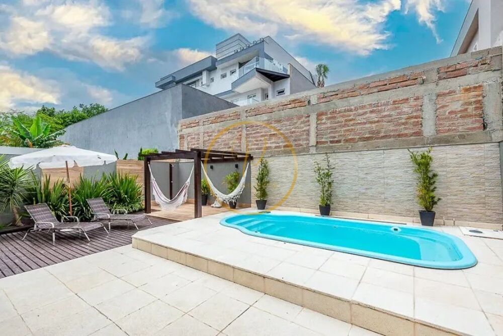 Casa de Condomínio à venda com 5 quartos, 200m² - Foto 13