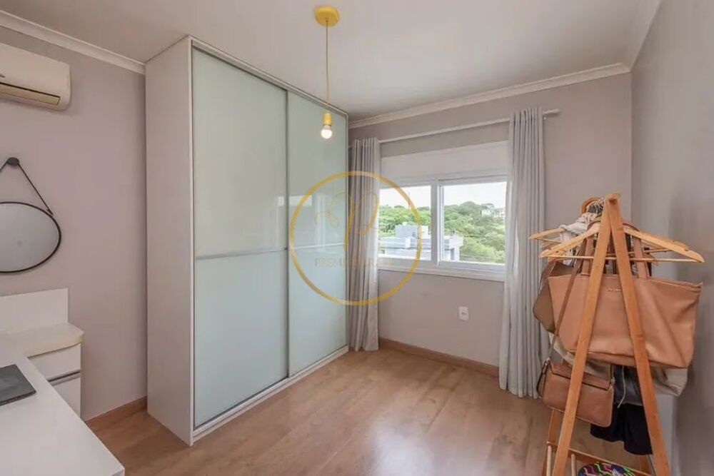 Casa de Condomínio à venda com 5 quartos, 200m² - Foto 25