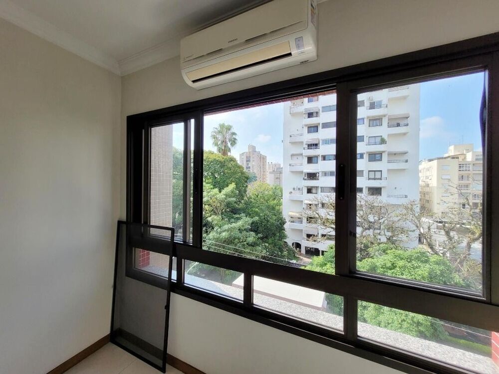 Apartamento à venda com 2 quartos, 68m² - Foto 31