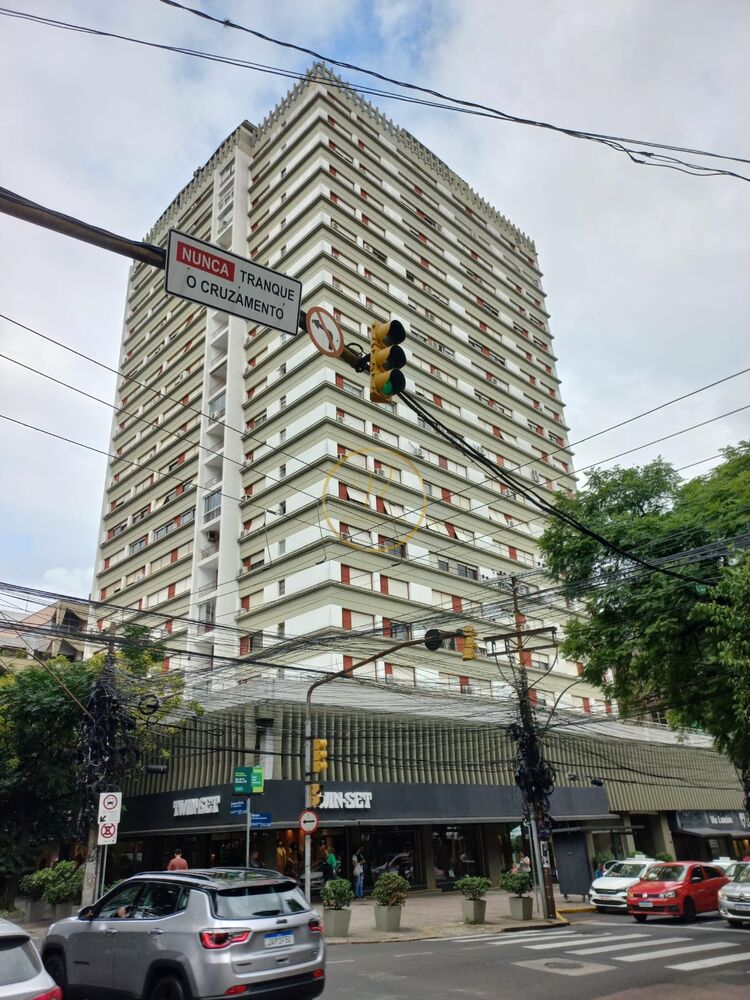 Apartamento, 3 quartos, 245 m² - Foto 1