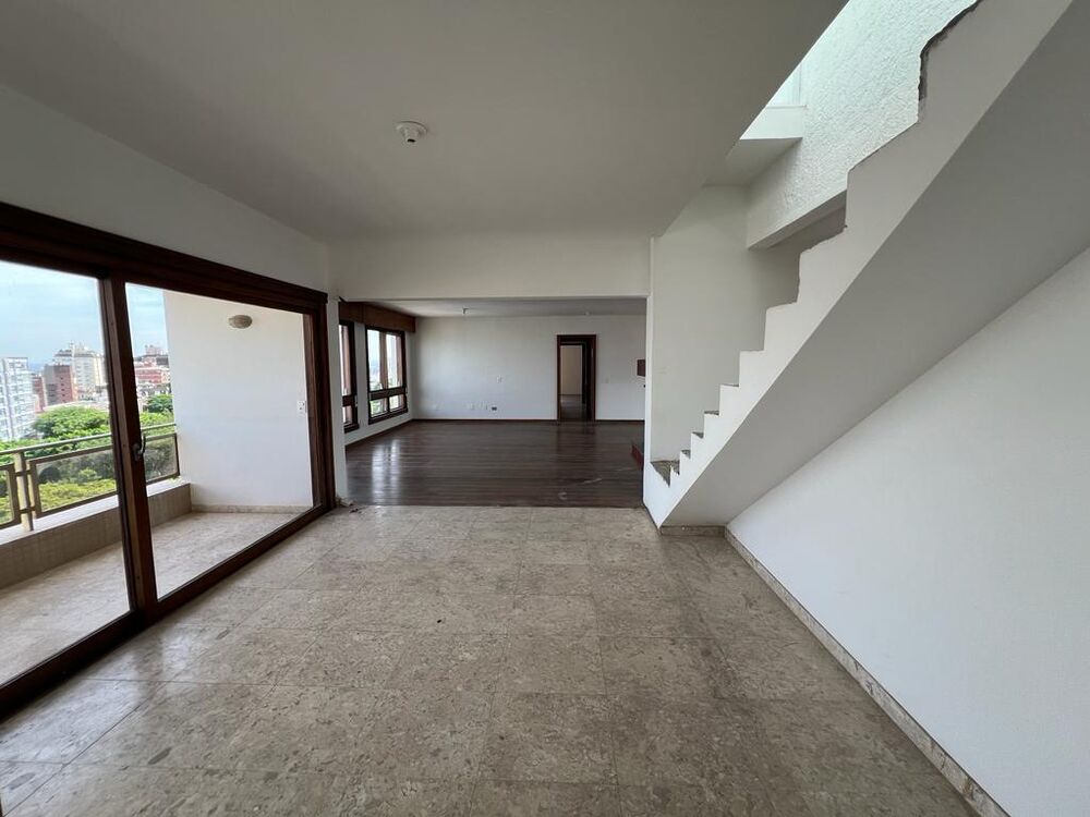 Casa, 4 quartos, 547 m² - Foto 4