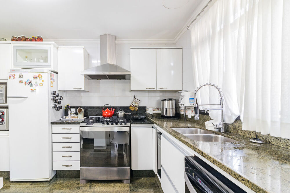 Apartamento, 3 quartos, 200 m² - Foto 2