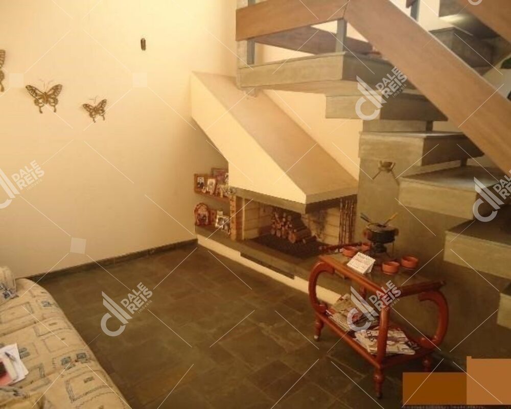 Casa, 3 quartos, 163 m² - Foto 1