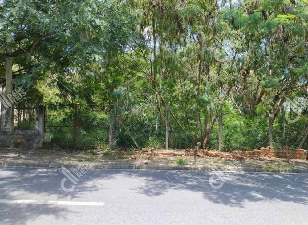 Loteamento e Condomínio, 548 m² - Foto 1