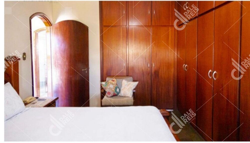 Casa, 3 quartos, 304 m² - Foto 29