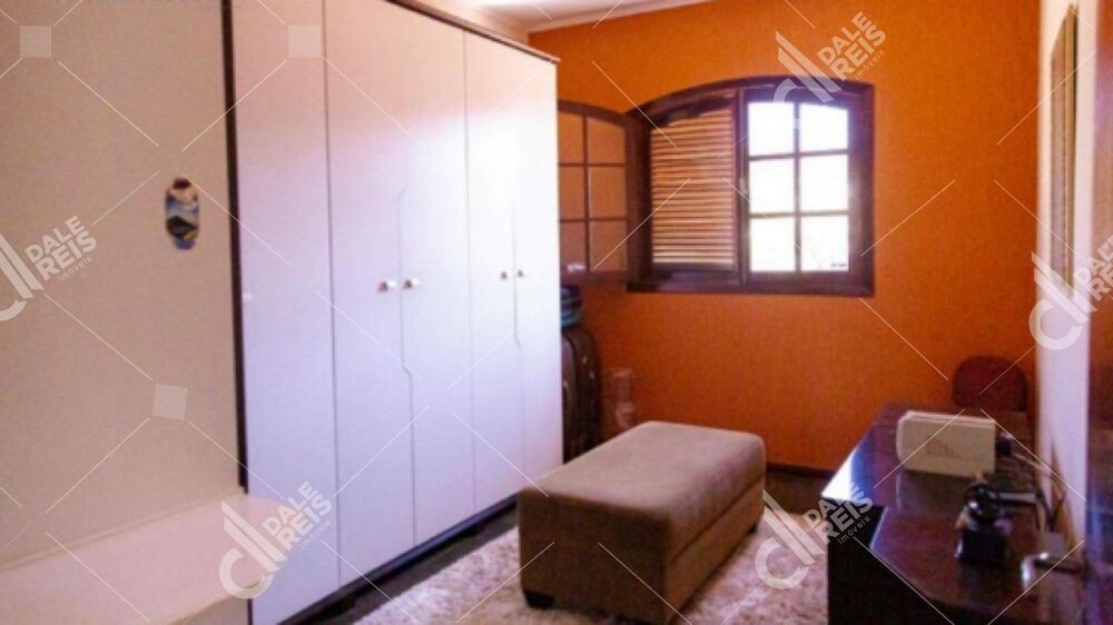 Casa, 3 quartos, 304 m² - Foto 24