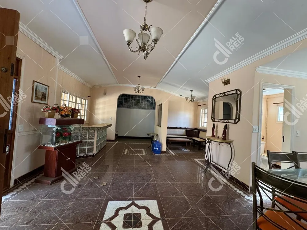 Chácara, 10 quartos, 450 m² - Foto 4