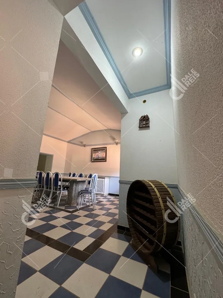 Chácara, 10 quartos, 450 m² - Foto 8